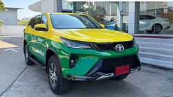 7-seat taxi